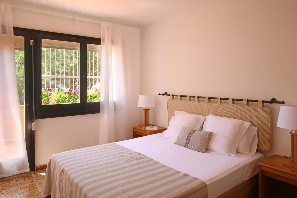 Casa Adosada En Pals Playa By Apartaments Golf Room photo